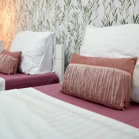 דירה For 6 + Free Parking Place *