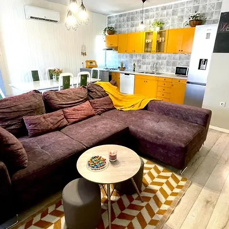For 6 + Free Parking Place Apartment Zadar